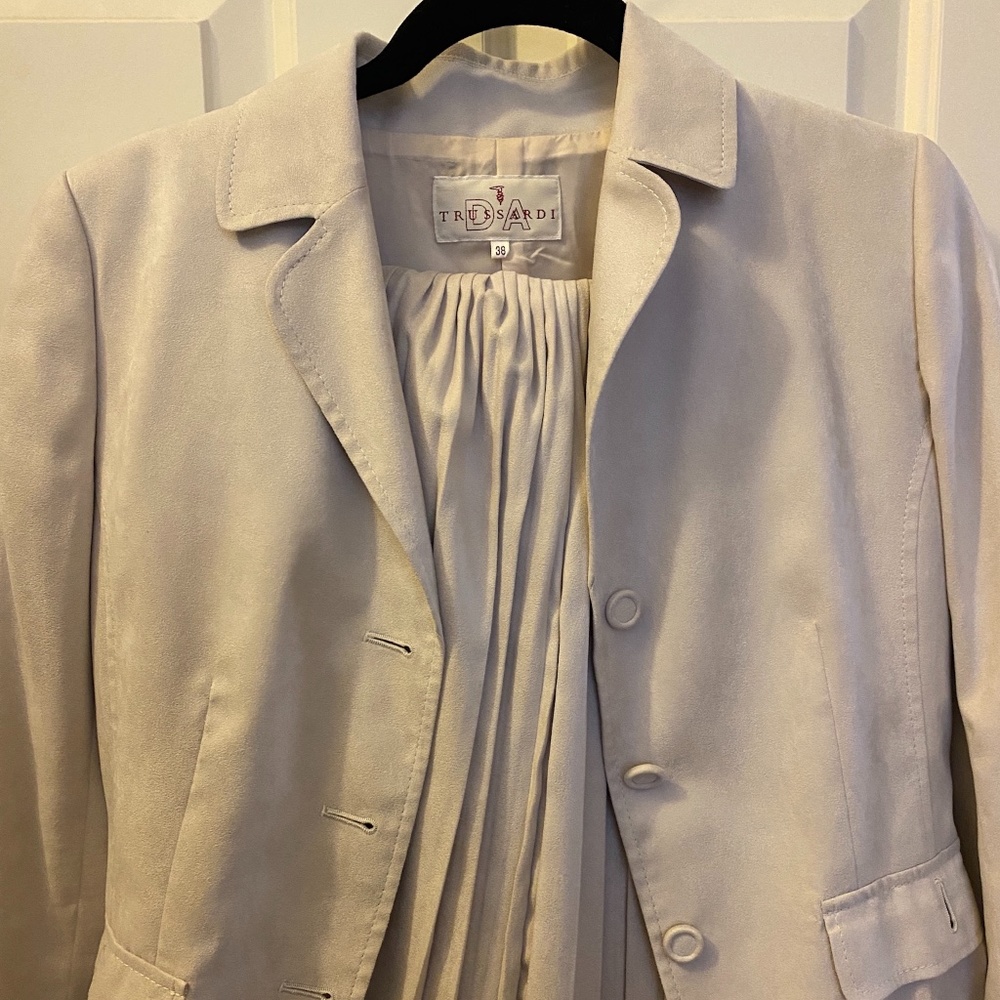 TRUSSARDI cream colored long skirt & blazer set